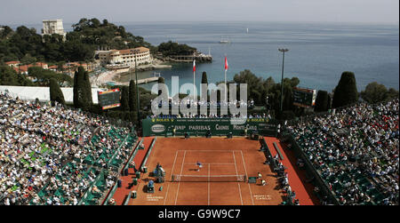 Tim Henman contro Ferrero durante la Masters Series, prima partita a Monte-Carlo, Monaco. Foto Stock