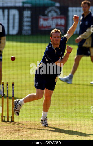 Cricket - Friendly - Surrey v Bradford di Leeds - UCCE Brit Oval Foto Stock