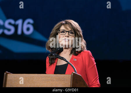 Sarah Palin e Donald Trump parlare al Western conservatore del vertice di Denver, Colorado. Foto Stock