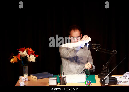 Edinburgh, Regno Unito. Il 1 luglio 2016. Edinburgh International Magic Festival eseguito da 1-8 luglio. Edimburgo. Foto di Patrick Lehnen. Pak@ Mera/Alamy Live News Foto Stock