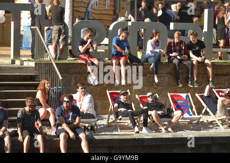 Karlovy Vary, Repubblica Ceca. 04 Luglio, 2016. Atmosfera durante la cinquantunesima Karlovy Vary Film Festival Internazionale di Karlovy Vary, Repubblica Ceca, 4 luglio 2016. © Slavomir Kubes/CTK foto/Alamy Live News Foto Stock