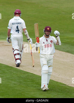 Cricket - Liverpool Victoria County Championship Division due - Northamptonshire v Derbyshire County Cricket Ground Foto Stock