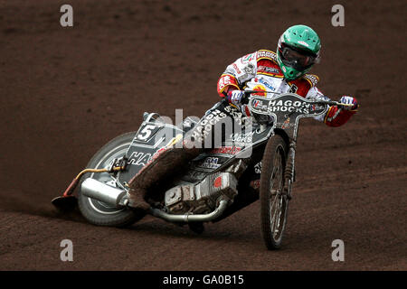 Lee Richardson di Swindon Robins in azione durante una gara della British Speedway Elite League al Brandon Stadium di Coventry. Foto Stock