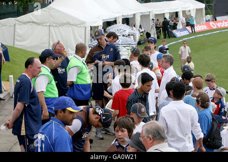 Cricket - Friends Provident Trophy Sud Group - Surrey tappi marrone v Essex Eagles - Whitgift School Foto Stock