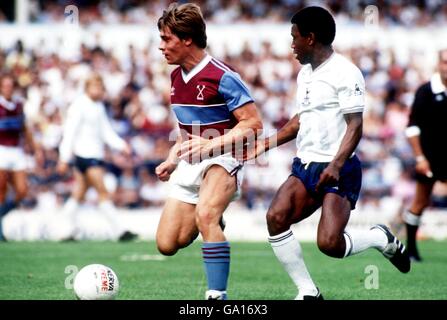 Calcio - Bill Nicholson Testimonial - Tottenham Hotspur v West Ham United Foto Stock