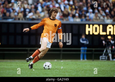 Calcio - Coppa del mondo Argentina 1978 - finale - Argentina v Olanda - Estadio Monumental, Buenos Aires. Ruud Krol, capitano olandese Foto Stock