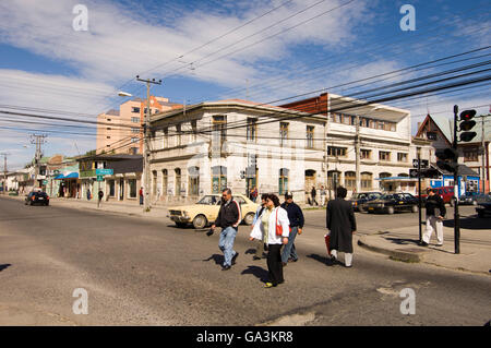 Scenario di strada, Punta Arenas, Patagonia, Cile, Sud America Foto Stock