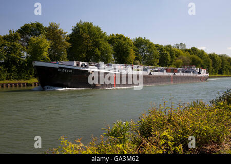 Nave da carico sul canale Wesel-Datteln, Muensterland, Renania settentrionale-Vestfalia Foto Stock