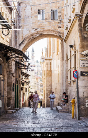 La città di Gerusalemme old town street in Israele Foto Stock