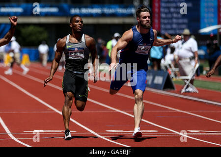 Eugene, Oregon, UK. 2 Luglio, 2016. JOHN vacilla vince la finale il calore del 100 all'USA Track & Field prove olimpiche in campo Haward in Eugene, Oregon il 2 luglio 2016. Foto di David Blair Credito: David Blair/ZUMA filo/Alamy Live News Foto Stock