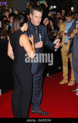 Sydney, Australia. 3 Luglio, 2016. Matt Damon e Alicia Vikander frequentare la Australian Premiere di Jason Bourne che ha avuto luogo presso il quartiere di intrattenimento di Sydney. Per l'ultima rata della multi-million dollar Bourne franchise, Matt Damon reteamed con il Direttore Paul Greengrass nella sua più iconica ruolo di Jason Bourne. Starring di fronte Damon in questo attesissimo nuovo capitolo è vincitore del premio Academy Award Alicia Vikander. Nella foto è Matt Damon intervistata sul tappeto rosso. Credito: mjmediabox/Alamy Live News Foto Stock