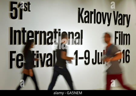 Karlovy Vary, Repubblica Ceca. 03 Luglio, 2016. Atmosfera durante la cinquantunesima Karlovy Vary Film Festival Internazionale di Karlovy Vary, Repubblica Ceca, 3 luglio 2016. © Slavomir Kubes/CTK foto/Alamy Live News Foto Stock