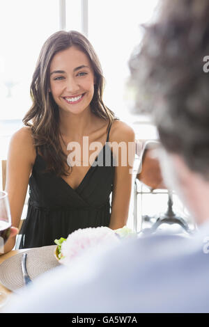 Bella Donna sorridente Foto Stock