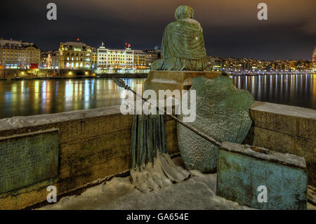 X-mas tempo a Basilea, Helvetia, Fiume Ponte sul Reno Foto Stock