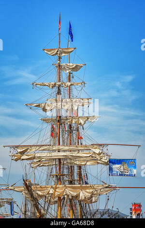 Il montante di sollevamento con armamento di una nave a vela Foto Stock