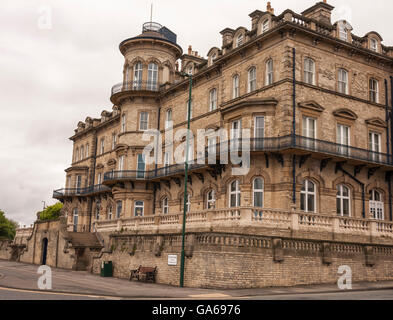 Appartamento in stile vittoriano blocco in Saltburn dal mare, precedentemente conosciuto come Hotel Zetland Foto Stock