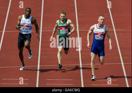 Birmingham, 25 giugno 2016, Sam Osewa (L)  Andrew Robertson (M)   Richard Kilty (R) concorrenti negli uomini della 100m durante il giorno due o Foto Stock