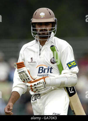 Cricket - Liverpool Victoria County Championship - Division One - Surrey v Worcestershire - Guildford Cricket Club Foto Stock