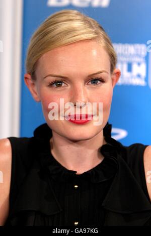 Kate Bosworth partecipa alla conferenza stampa "The Girl in the Park" durante il Toronto International Film Festival 2007 che si tiene al Sutton Place Hotel. Foto Stock