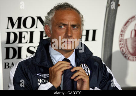 Calcio - Serie a - Siena v Atalanta - Artemio Franchi Montepaschi Arena. Andrea Mandorlini, allenatore di Siena Foto Stock