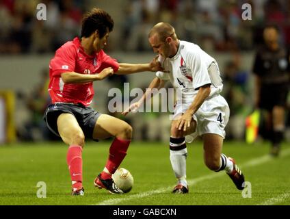 Danny Murphy, il centrocampista inglese in azione durante la partita amichevole Corea del Sud / Inghilterra. Murphy è tornato in Inghilterra e perderà la Coppa del mondo per infortunio Foto Stock