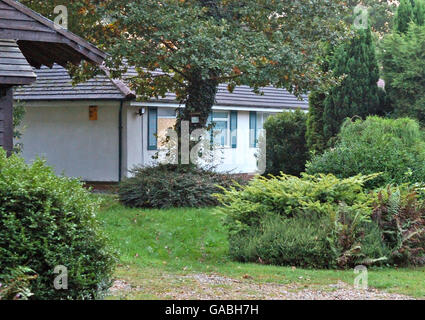 La casa di Clayton-le-Woods, Chorley, Lancs, dell'ex stella di Coronation Street Ken Morley e della moglie Susan, che sono state le vittime di una banda di RAID mascherati ieri notte. Foto Stock