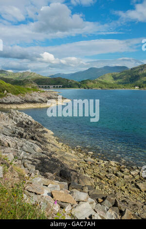 L'estremità orientale del Loch Nan Uamh sulla costa ovest della Scozia. Foto Stock