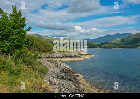 L'estremità orientale del Loch Nan Uamh sulla costa ovest della Scozia. Foto Stock