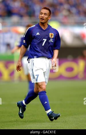 Calcio - Coppa del mondo FIFA 2002 - Gruppo H - Tunisia v Giappone. Hidetoshi Nakata, Giappone Foto Stock