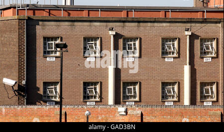 Vista generale di HMP Gloucester in Barrack Square, Gloucester. Foto Stock