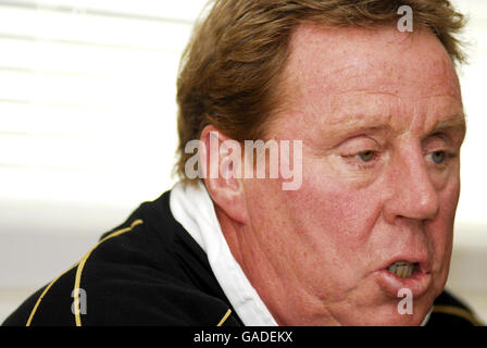 Redknapp arrestati nella sonda di corruzione Foto Stock