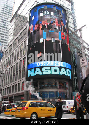 Nasdaq apertura deals