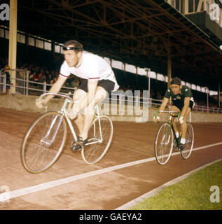 1958 British Empire and Commonwealth Games - Escursioni in bicicletta - Cardiff Foto Stock