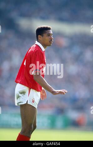 Calcio - Littlewoods Cup - finale - Nottingham Forest contro Oldham Athletic. Des Walker, Nottingham Forest Foto Stock