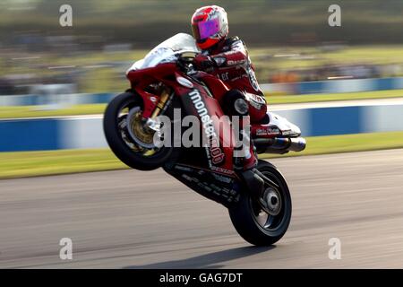 Il motociclismo - British Superbike - Donington Park Foto Stock