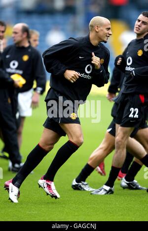 Calcio - fa Barclaycard Premiership - Leeds United contro Manchester United. Ex giocatore del Leeds United, Rio Ferdinand del Manchester United durante il riscaldamento Foto Stock