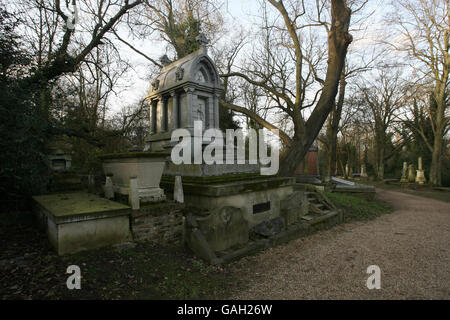 Riserva del cimitero di Nunhead. Cimitero Nunhead a Nunhead, a sud-est di Londra. Foto Stock