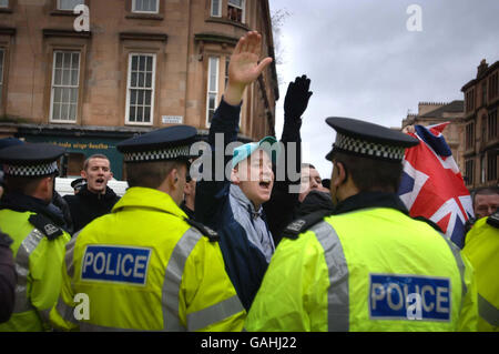 Parade di Glasgow per ricordare Bloody Sunday Foto Stock