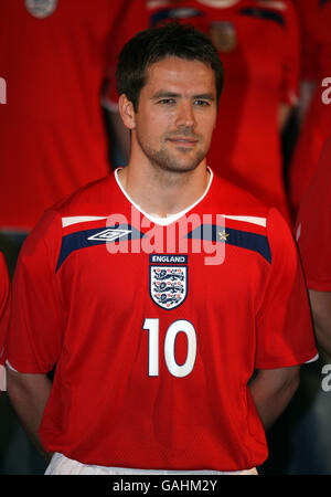 Calcio - Inghilterra Umbro Kit Launch - The Grove Hotel. Michael Owen, inglese Foto Stock