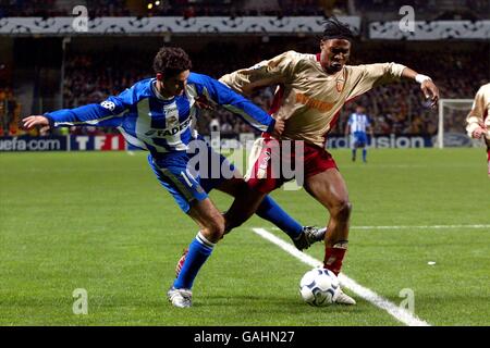 Soccer - UEFA Champions League - Gruppo G - RC Lens v Deportivo La Coruna Foto Stock