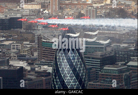 RAF novantesimo anniversario flypast Foto Stock