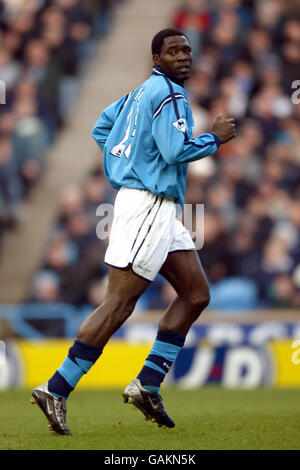 Calcio - fa Barclaycard Premiership - Manchester City / West Bromwich Albion. Marc Vivien Foe, Manchester City Foto Stock