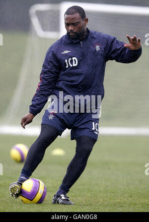 Calcio - Rangers Training Session - Murray Park. Jean Claude Darcheville di Rangers durante una sessione di allenamento al Murray Park, Glasgow. Foto Stock