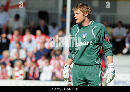 Colchester United contro Stoke City Layer Road, Colchester - 26/4/2008 i fan di Colchester si divertiscono l'ultima partita di Layer Road. Dean Gerken, portiere di Colchester United Foto Stock