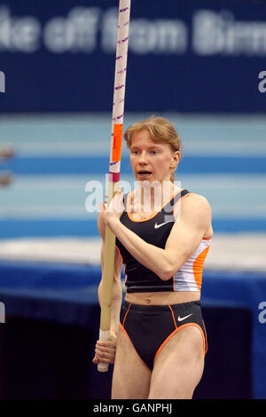 La Russia Svetlana Feofanova sta per creare un nuovo indoor Record mondiale Foto Stock