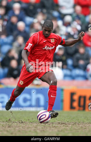 Calcio - Coca-Cola Football League Two - Stockport County v Milton Keynes Dons - Edgeley Park. Jude Stirling, Milton Keynes Dons Foto Stock