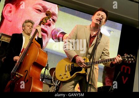 ELENCO successi DI MOJO Magazine 2008 - lancio. James Hunter durante il lancio DELLA MOJO Magazine Honors List 2008 a HMV, 150 Oxford Street, London, W1 Foto Stock