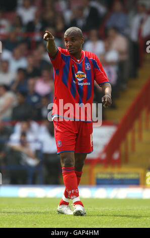 Calcio - Campionato Coca-Cola - Gioca - Semifinale - prima tappa - Crystal Palace v Bristol City - Selhurst Park. Clinton Morrison, Crystal Palace Foto Stock