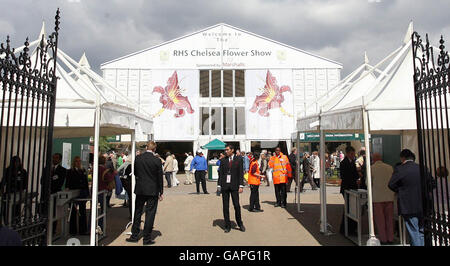 Le porte anteriori al Chelsea Flower Show, 2008 a Londra. Foto Stock