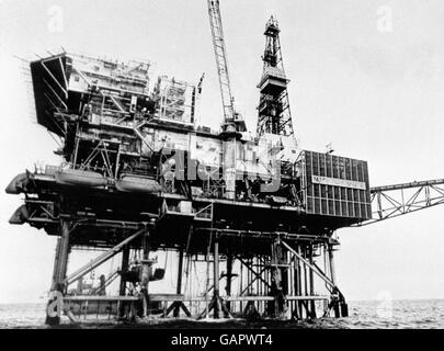 Incidenti e catastrofi - Esplosione/Fire - Piper Alpha Oil Rig Disaster - Mare del Nord - 1988 Foto Stock